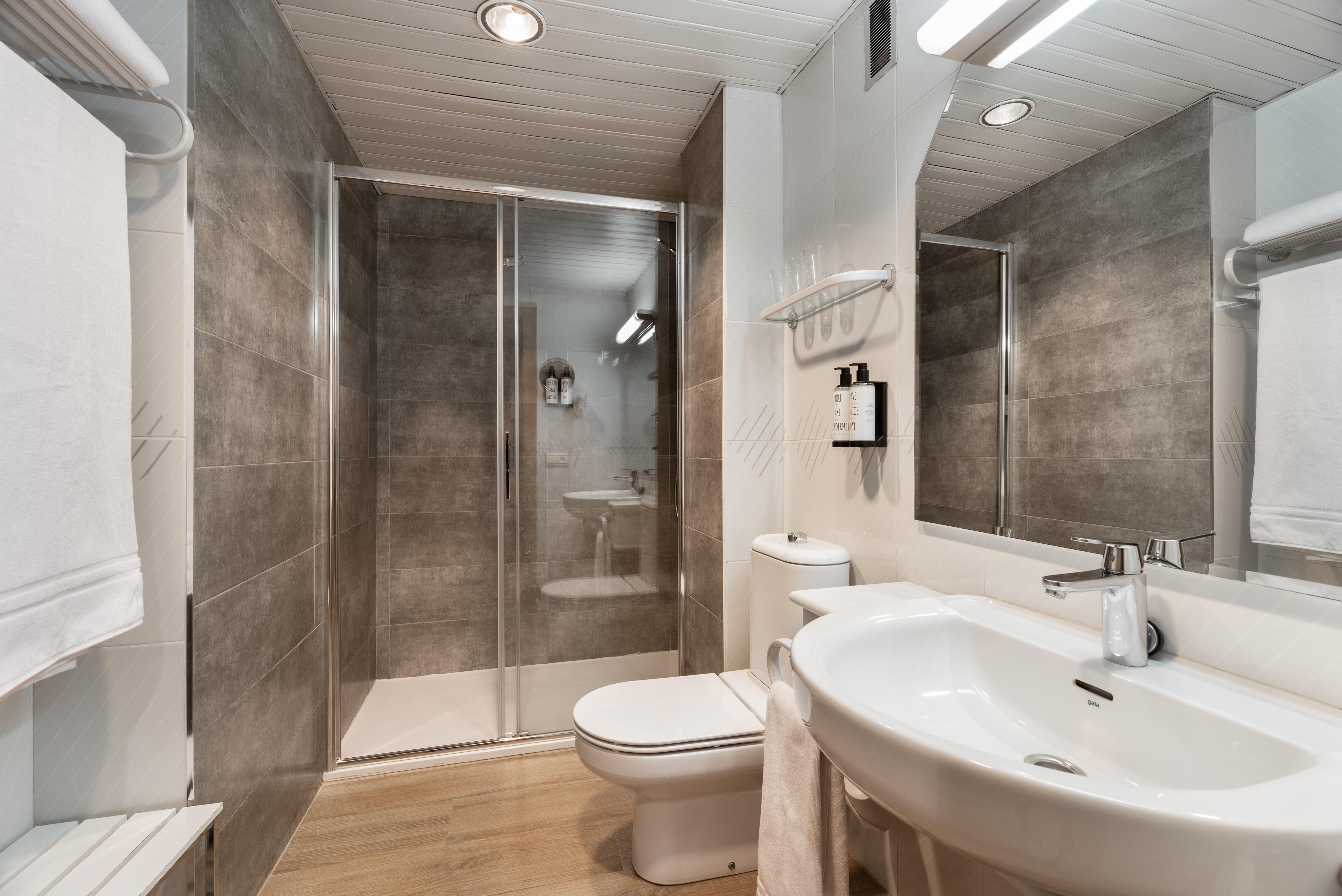 Hotel Crisol Almirante Bonifaz 4*
