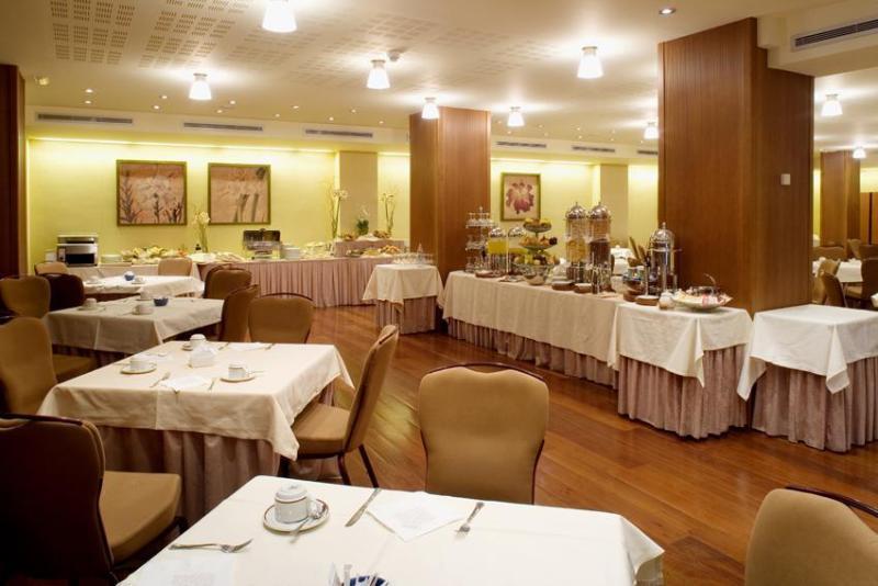 Crisol Almirante Bonifaz Hotel 4*